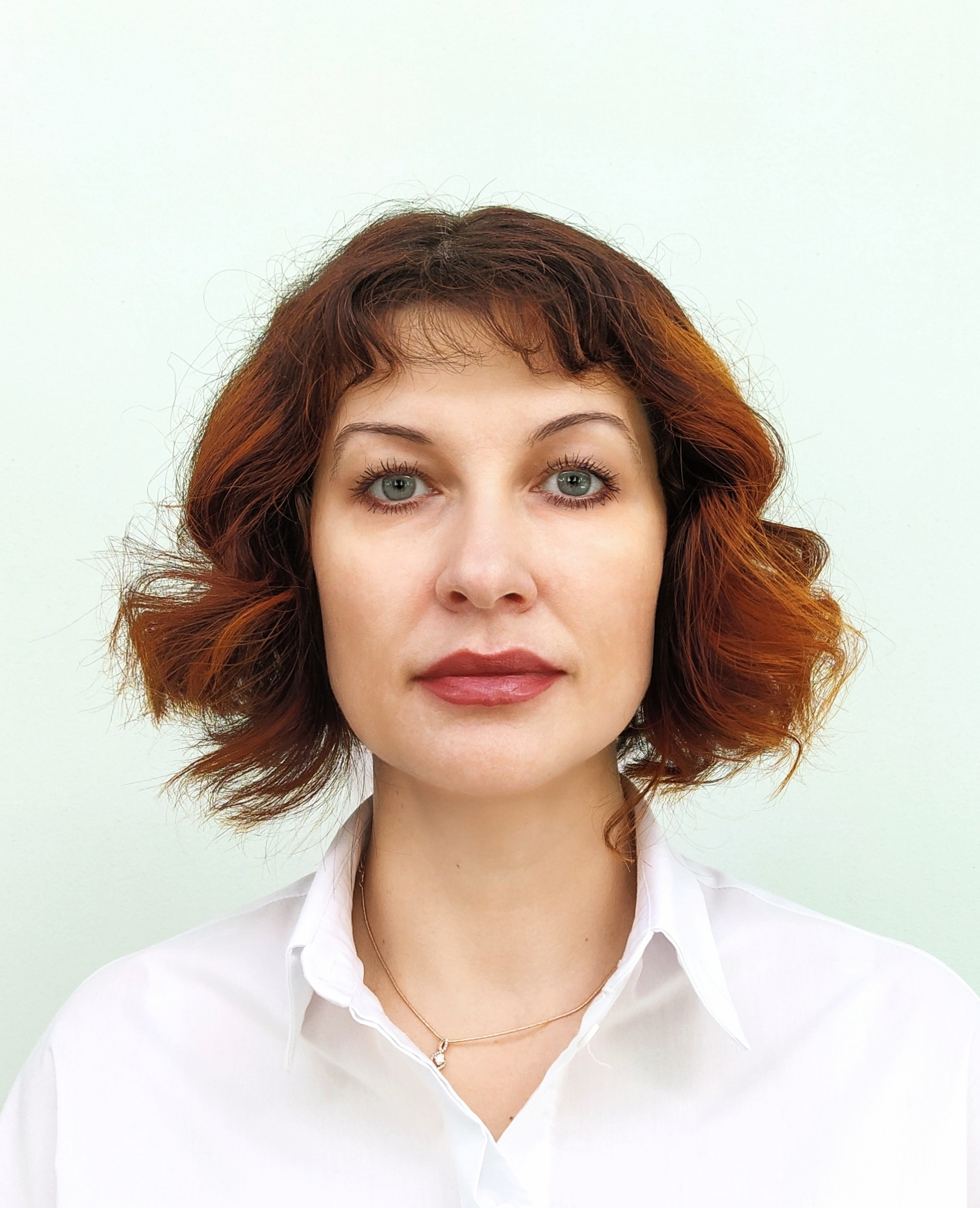 Истомина Елена Геннадьевна.
