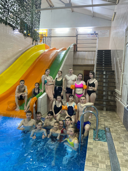 Поездка в акваклуб «H2O».